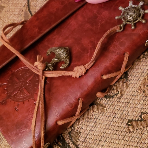 Beautiful Look of Leather Small Journal with Wrap around closure. - Picture 5 of 7